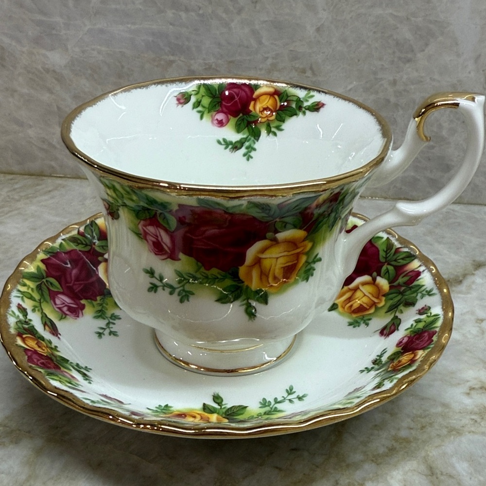 Floral Teacup and Saucer Set with Gold Trim